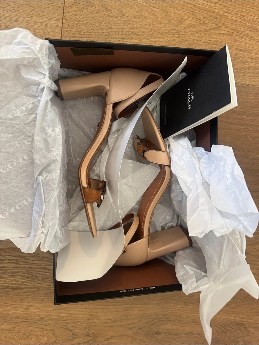 Beautiful Coach Brown Leather Chain-Link Block Heel Sandals - Picture 7 of 7